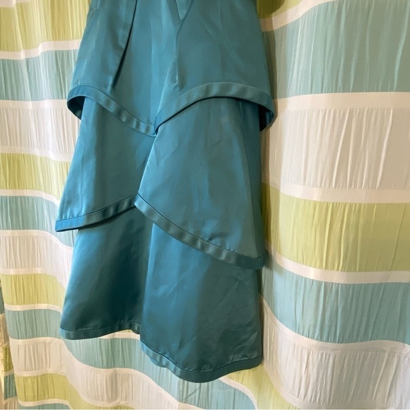 Marc Jacobs Silk Tiered Teal/Turquoise Dress Sz 2 - Picture 4 of 13